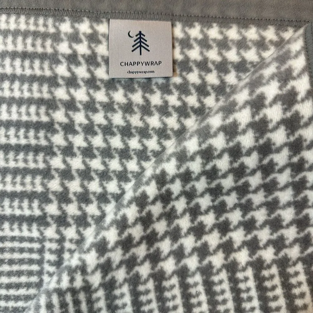 ChappyWrap Katama Glen Plaid Grey Ivory Reversible Blanket 60x80 Cotton Blend